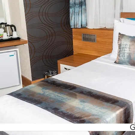 Hotel Grand Sah